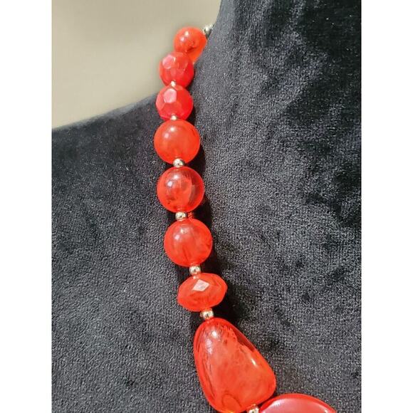 Red Bead Strand Necklace Gold Tone Women Jewelry Simple Style - Picture 4 of 6